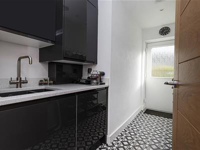 Utility/Side Entrance